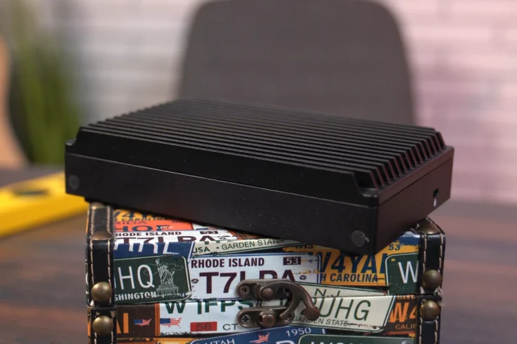 Asus NUC 13 Rugged recenzija