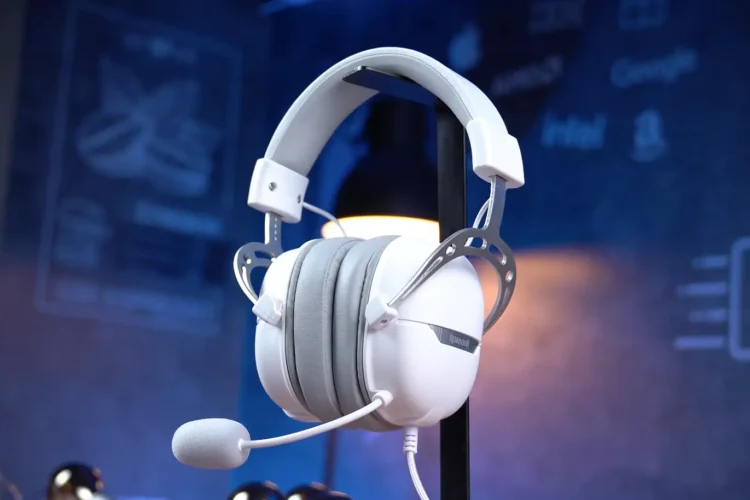 Redragon Aurora recenzija