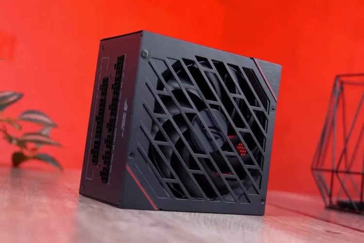 Da li je dovoljno napajanje od 550W – ROG Strix 550G