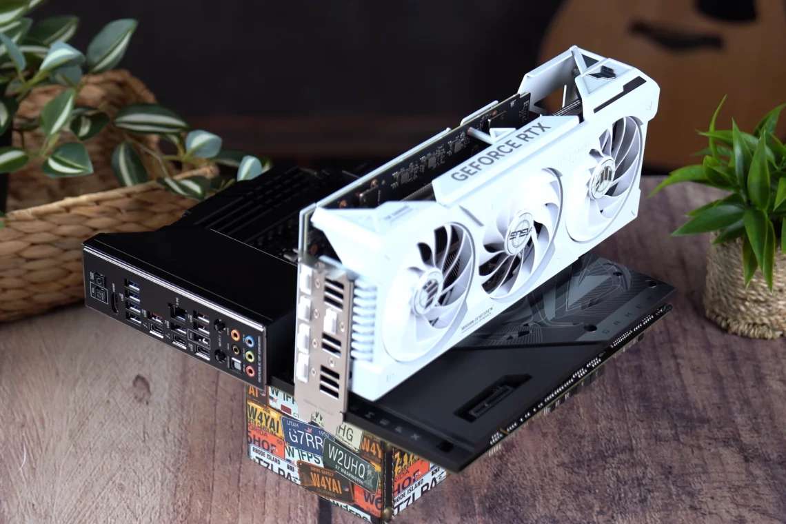 PC „bez“ kablova – Asus Advance BTF