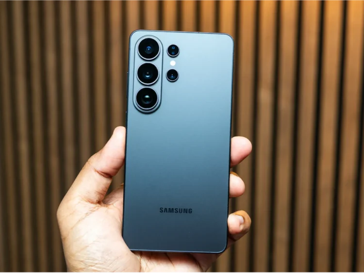 Galaxy S26 Ultra ekran navodno izaziva zamor očiju i glavobolju